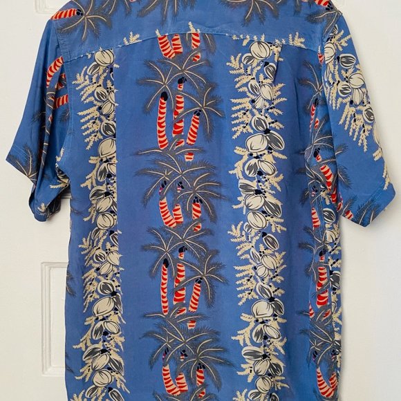 Avanti 100% Silk Hawaiian Shirt - Picture 2 of 3